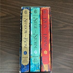 Shadow and Bone book set